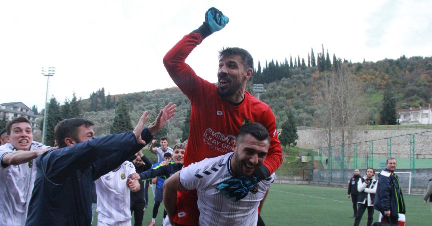 Her şeye rağmen Karamürsel! Şapka çıkarılmalı!