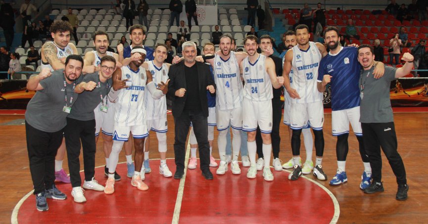 Kağıtspor’dan 2 galibiyet değerinde zafer! “82-69”