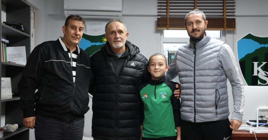 İzmit Gençlerbirliği’nden Kocaelispor’a!