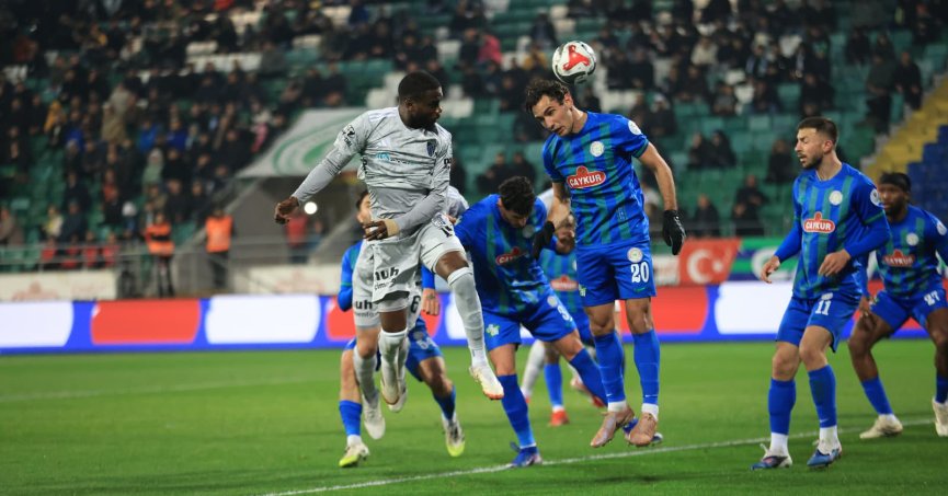 Sezonun en kötü futbolu! “2-0”