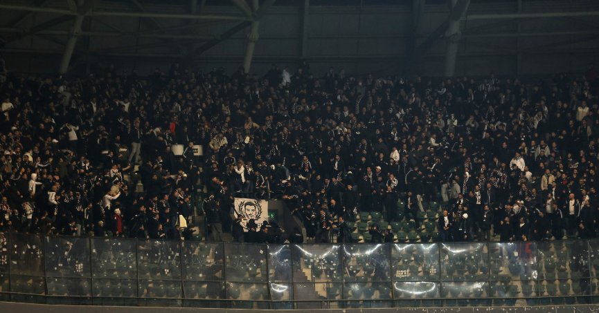 Beşiktaş taraftarına yasak geliyor mu? Karar verildi!