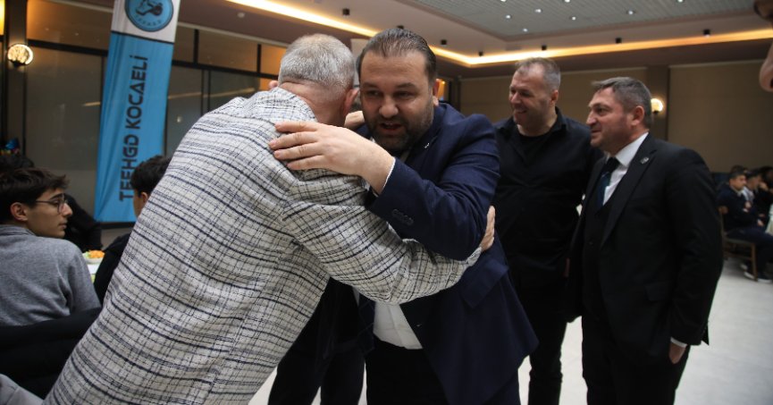 Kahraman Minnet’ten men edilen hakemler hakkında açıklama!