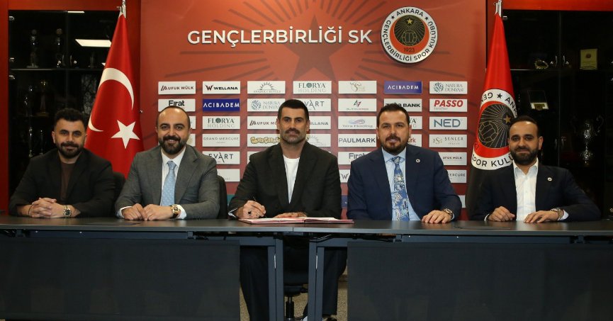 Tipik ülke futbolu SAÇMALIĞI!