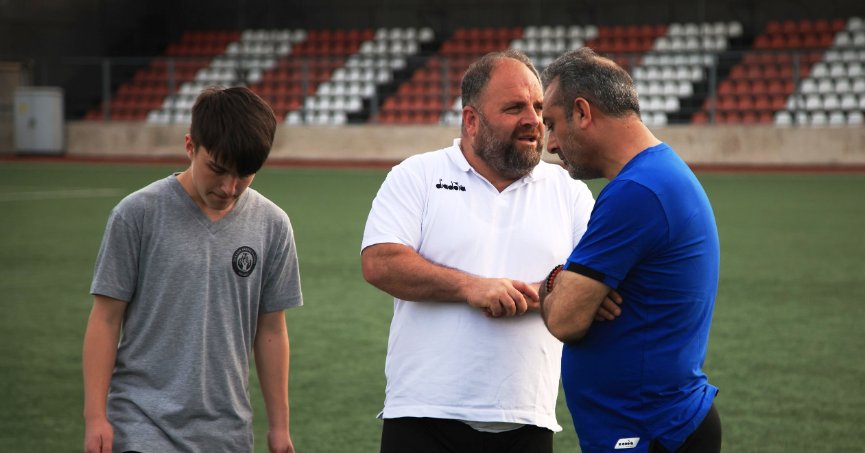 İşte 36 yıl sonra Ecevit Kara ilk kulübü!        