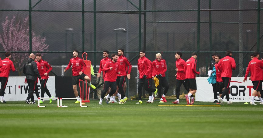 Heyecan dorukta! Rakip Romanya!