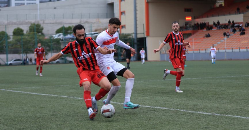 Celal Erel yuvada kaldı 