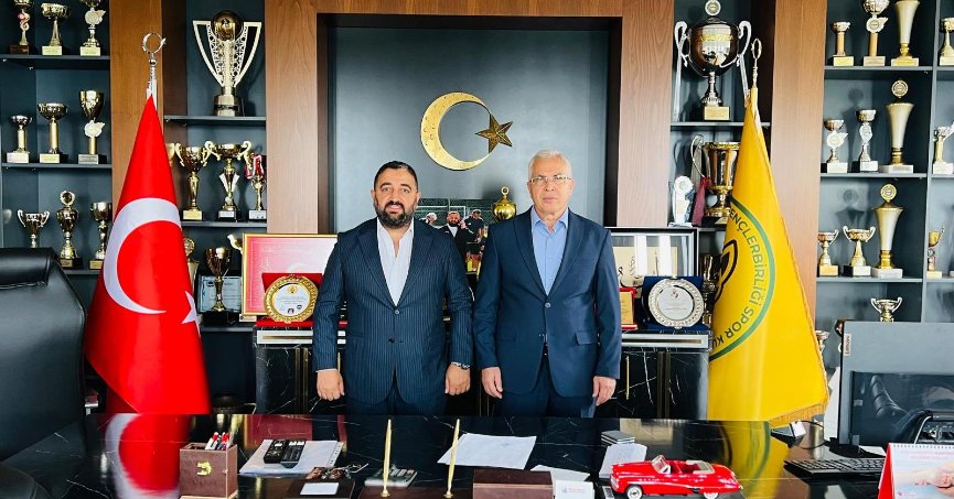 Kaymakam Dönmez, Darıca Gençlerbirliği’nin konuğu oldu