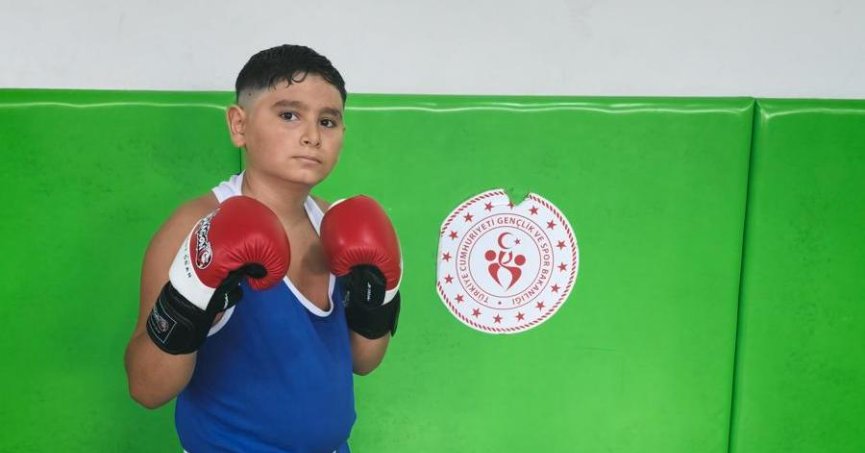 Poyraz Yiğit Çini vurduğunu indiriyor!