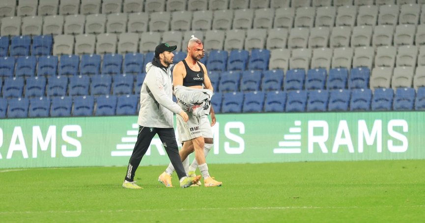 Serdar Dursun, Kocaelispor’dan 15 dikişlik iz ile ayrıldı!
