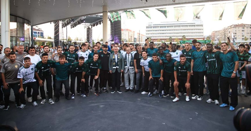 Kocaelispor halka karıştı!