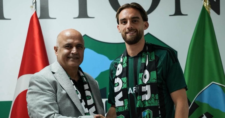 Berkan Kutlu imzayı attı