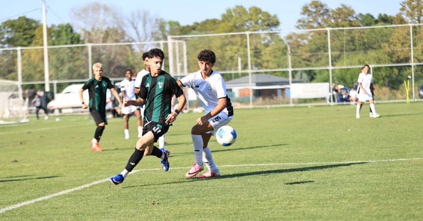 Kocaelispor U-17'den futbol dersi!