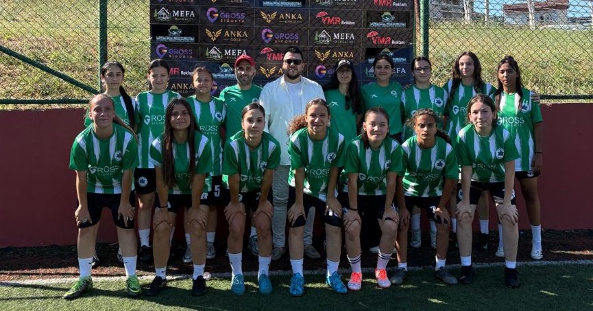 Baçspor U-15 Kız Takımı Gelişim Ligi’ne katılıyor