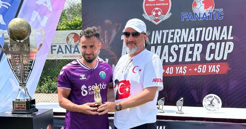 Gol kralı Kartepe Masterler’den