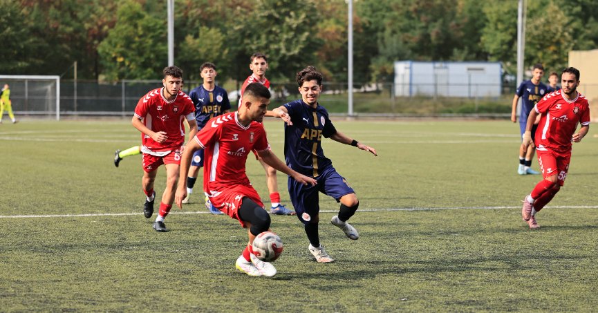 Başiskele Belediyespor, Feriköy’e de takıldı