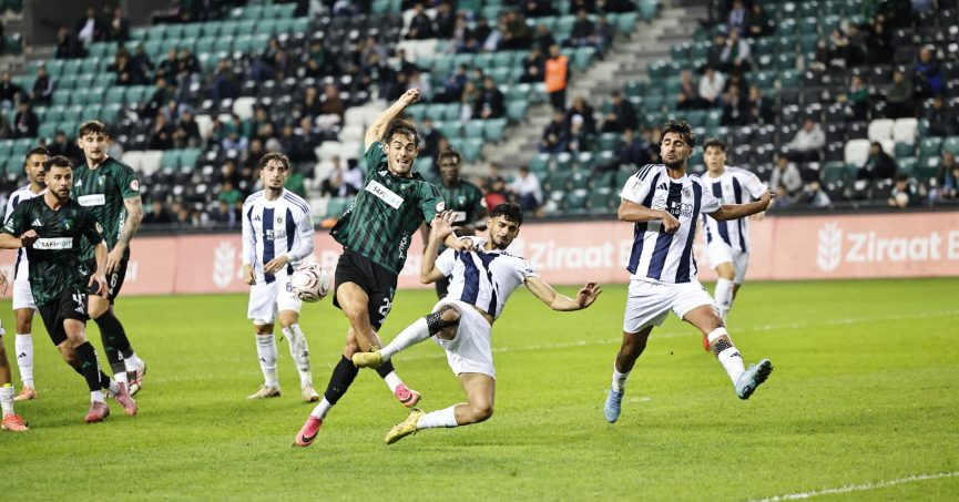 Kocaelispor – Mazıdağı Fosfat maçının ilk yarısında tek gol var