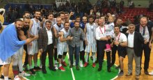Efeler tam tol ileri! “94-78”