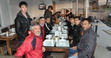 Kartepe Belediye U-15 yemekte buluştu