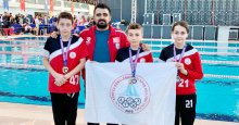 Körfezli yüzücülerden büyük başarı!