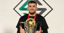 Sakaryaspor’da şampiyonluk yaşayan İzmitli Mehmet Yıldızaç'a talipler var