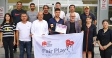 Ensar Öztürk, Türkiye Fair Play ödülünü Kocaeli’ye getirdi