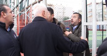 Gebzespor’un başkanına ayıp ettiler