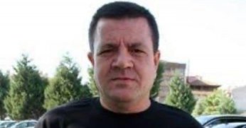 Yaşar Can: Önce bu tişörtü giyin