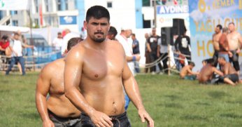 662 Kırkpınar’da program...