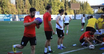 Belediye Derincespor’da Sarıyer provaları başladı