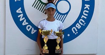 Darıca Tenis Kulübü kürsüden inmiyor