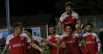 İki takım da 9’ar kişi tamamladı 1-1 bitti