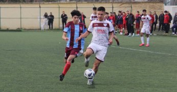 Yenidoğan Serdar U-18'den çok iyi iş! 