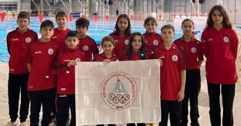 Körfezli yüzücülerimiz tulum çıkardı