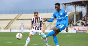 Rakipler bize çalışıyor ama bizim de top oynamamız lazım! “0-0”