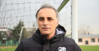 Mustafa Gürsel: Daha maça başlamadan küfür edenler art niyetlidir!