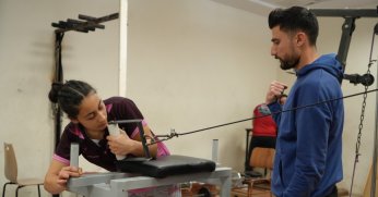 Depremzede sporcudan büyük başarı