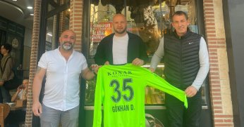 Gökhan Değirmenci çarşıya indi