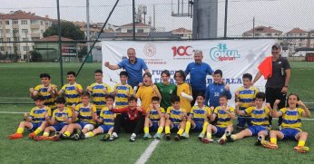 Derince Alparslan Ortaokulu'nda işler yolunda! “3-0”