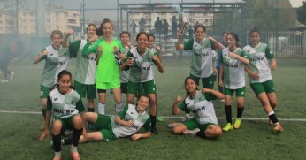 Ali Yıldırım Sezer şampiyonları unutmadı