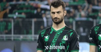 Burak Süleyman, Sakaryaspor’dan ayrıldı