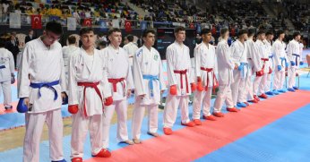 Kocaeli karatesi çıtayı yükseltiyor