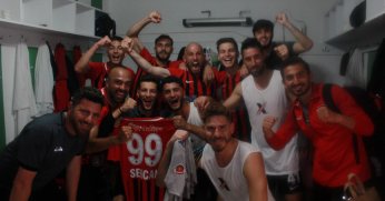 Gölcükspor bir ara krize girse de ligde kaldı! “1-3”