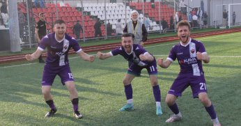 Karamürsel Ereğli mücadele etti ve finale kaldı! “2-1”