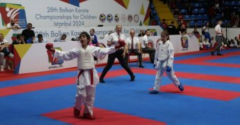 Karatede hakem kıyımı! 