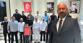 Başiskele Belediyespor'da başkan değişmedi 