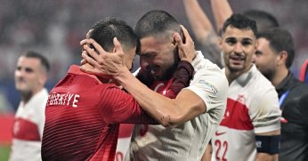 Sağımız solumuz belli olmaz! Çünkü biz Türkiye’yiz!