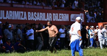 Hamza Özkaradeniz, İsmail Balaban’dan rövanşı aldı!