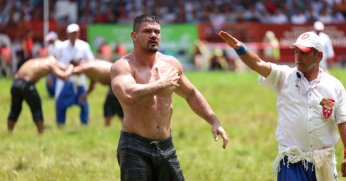 Faruk ve Nedim, Aybastı Güreşleri’nde son 16’da