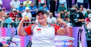 Altın kız Öznur Cüre Girdi!