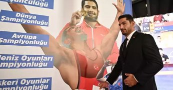 Aranan kan Taha Akgül..! 